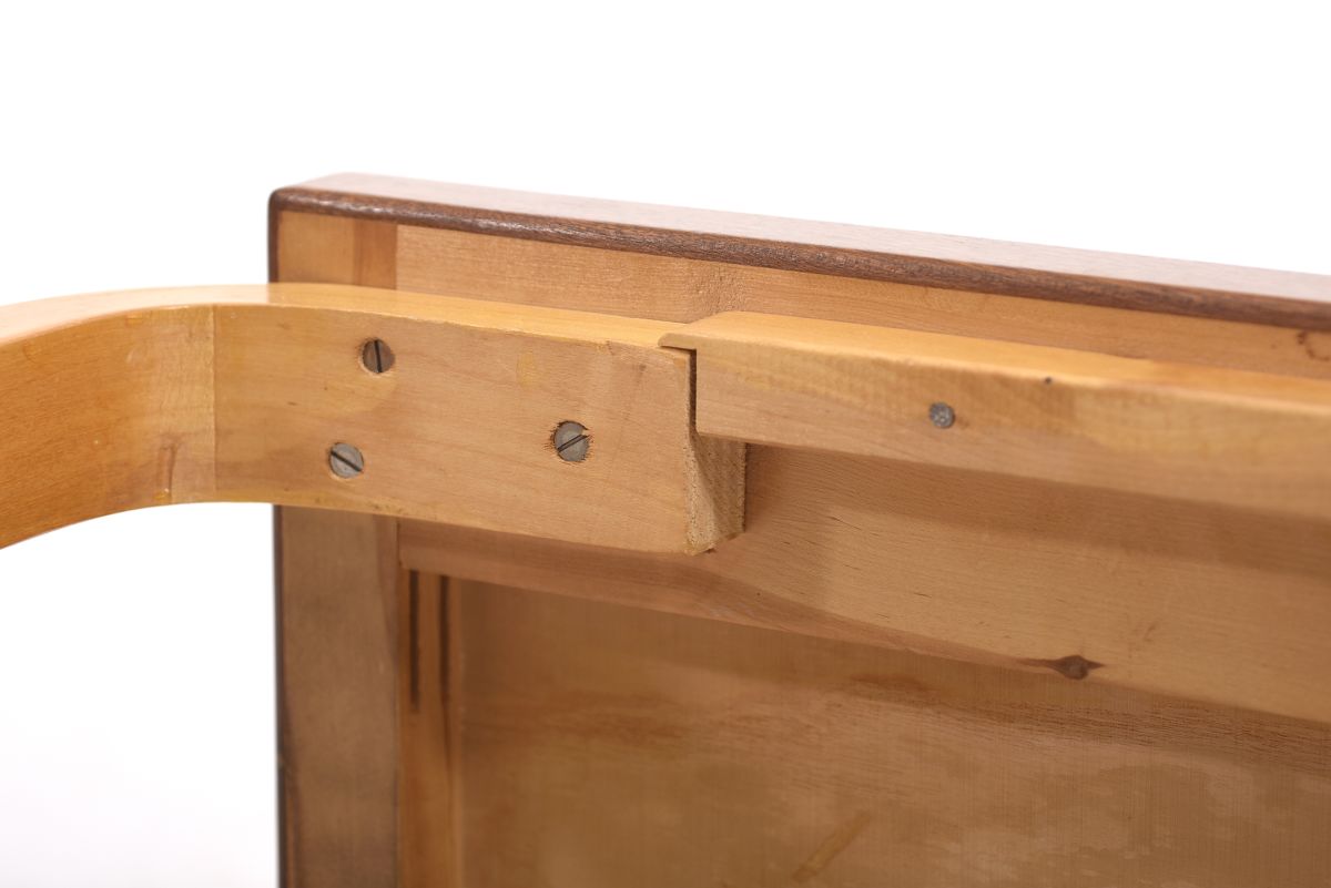 Aalto Alvar Nest table mahogany top 06