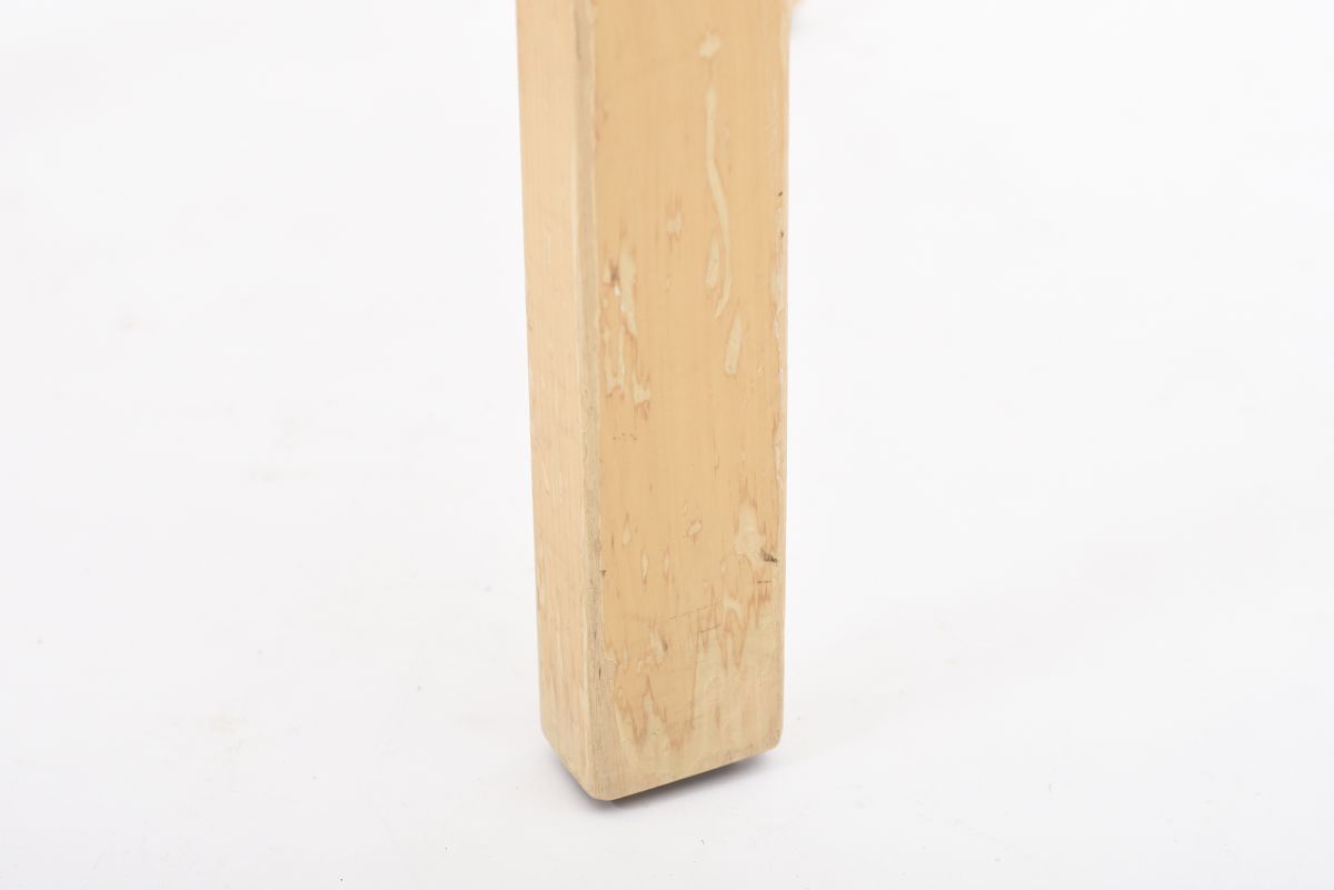 Aalto Alvar stool 60 red linoleum birch 05