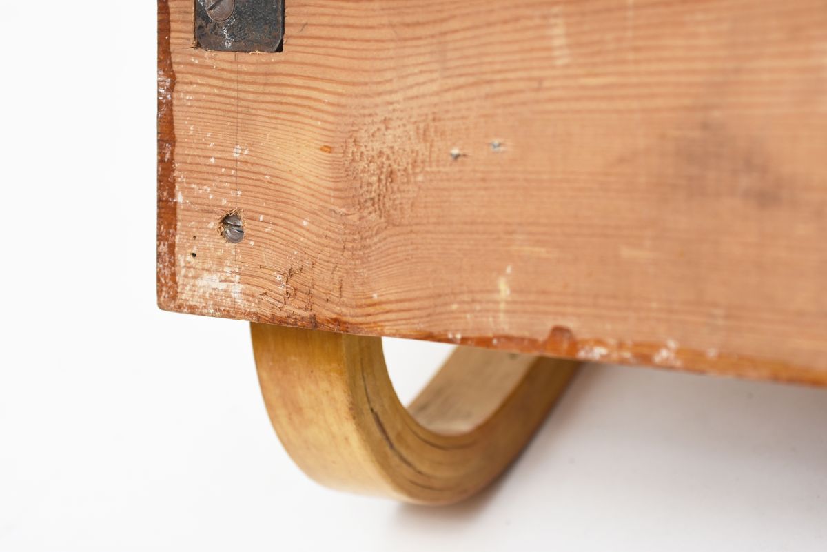 Aalto Alvar Coat and hat rack 08