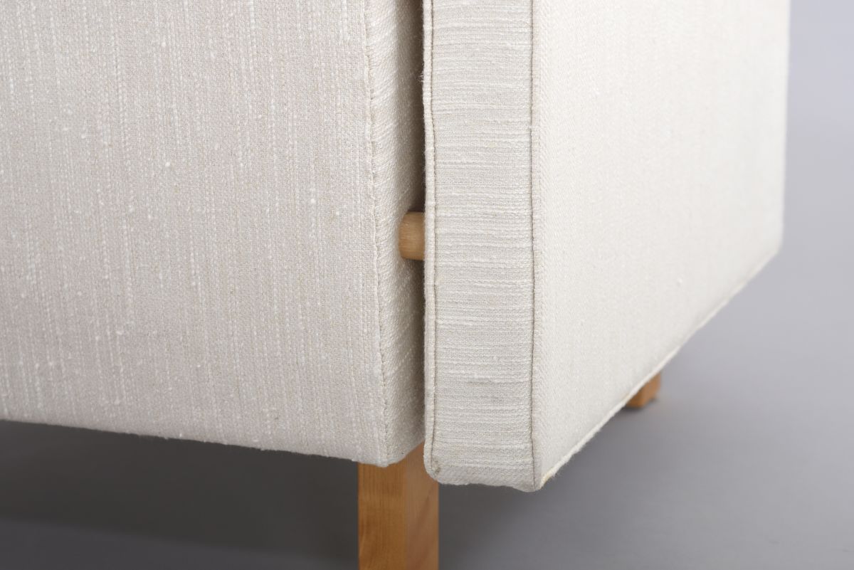 Aalto Alvar Armchair 511 white wool fabric 09