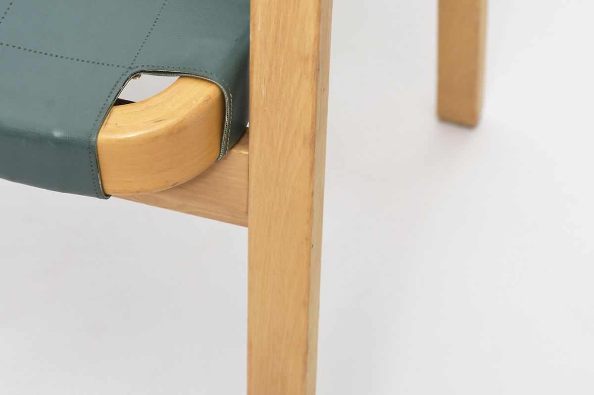 Aalto 45 Chair Green Leather details9