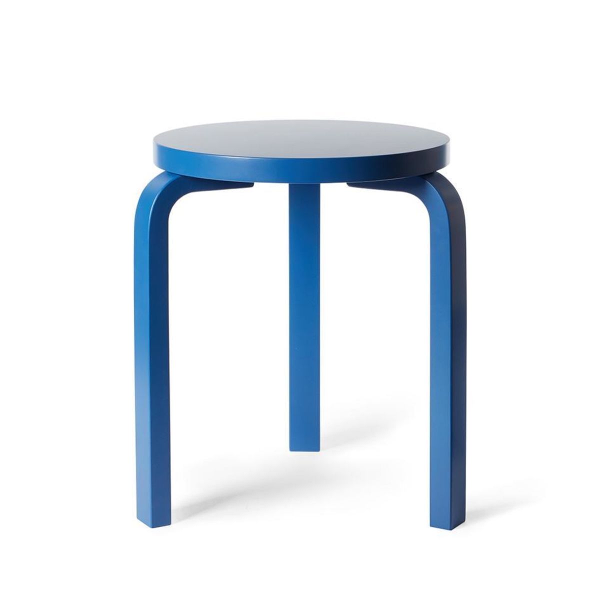 AE-Artek Stool60Std Moonstone Single_web_resized_945x
