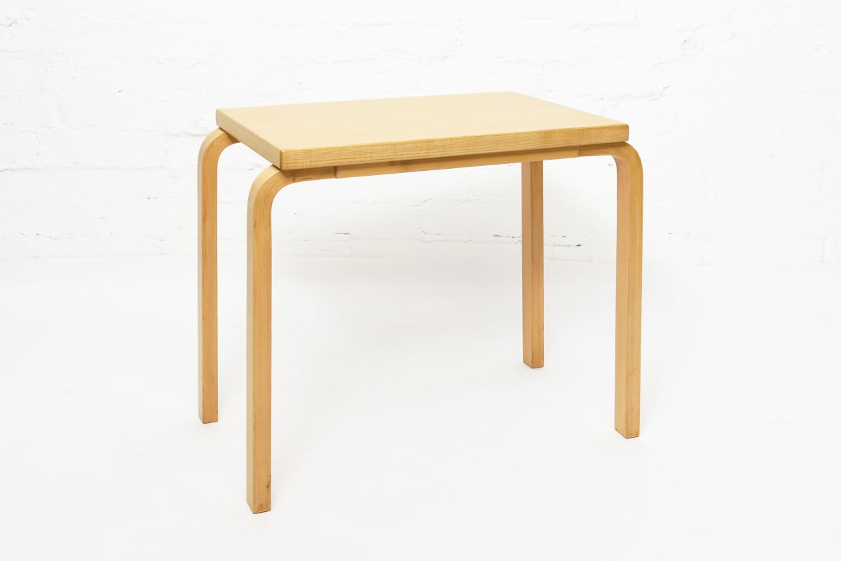 Aalto Alvar side table saarni top