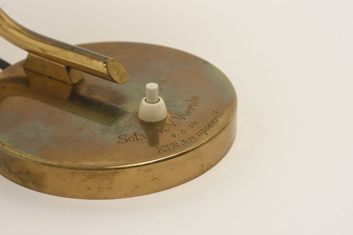 Table-Lamp_detail1