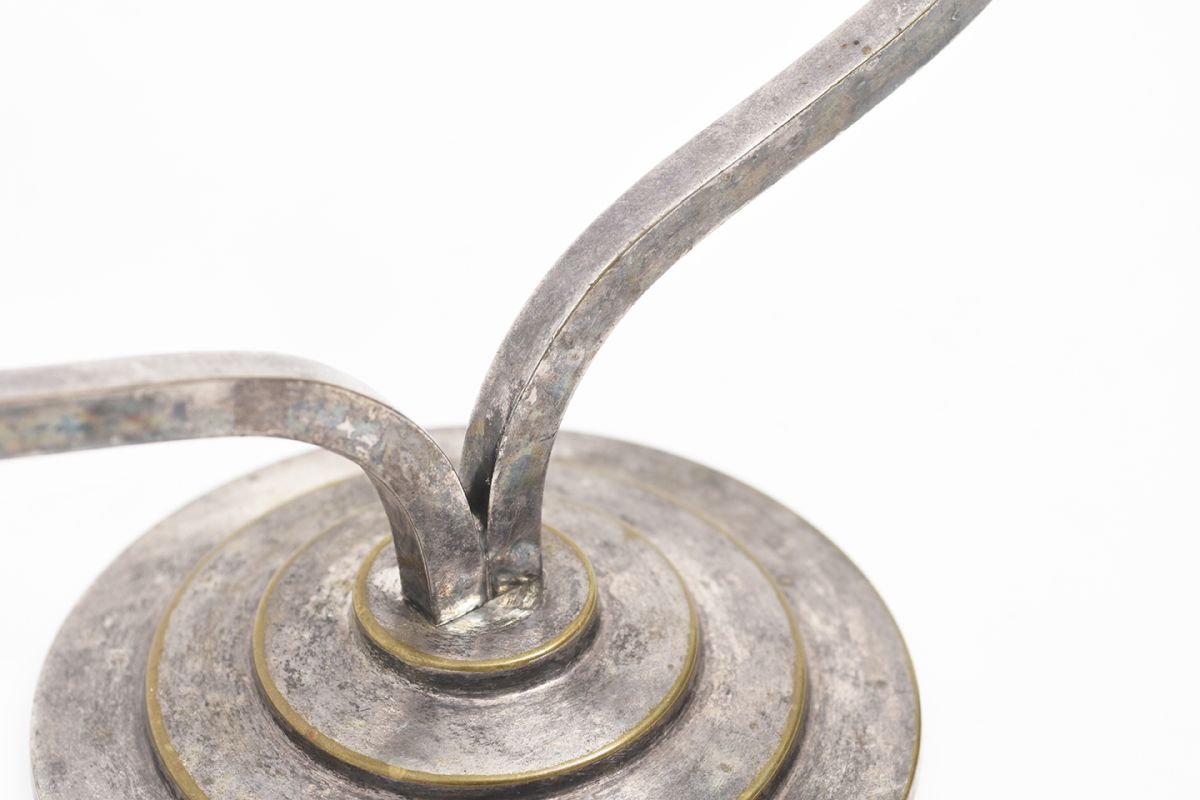 Anonymous-Candle-Sticks-Holder_detail2