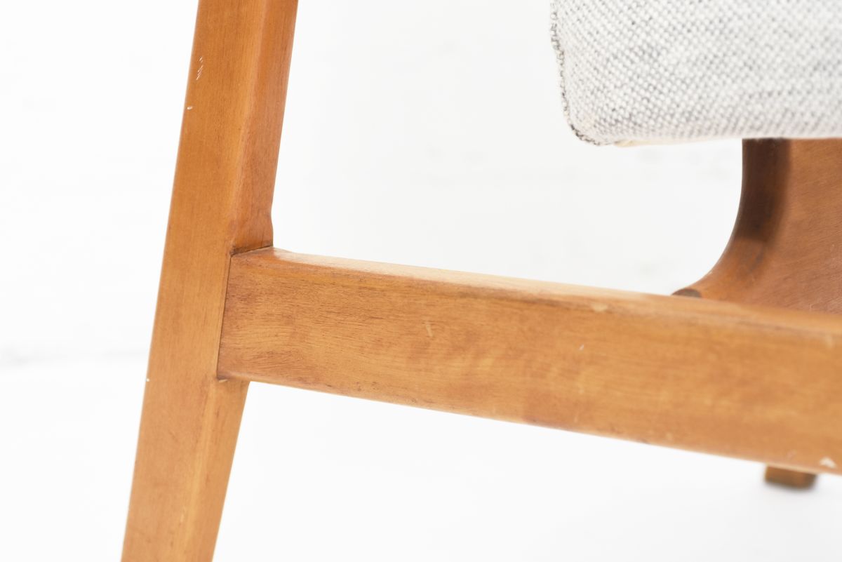 Name Armchair 09