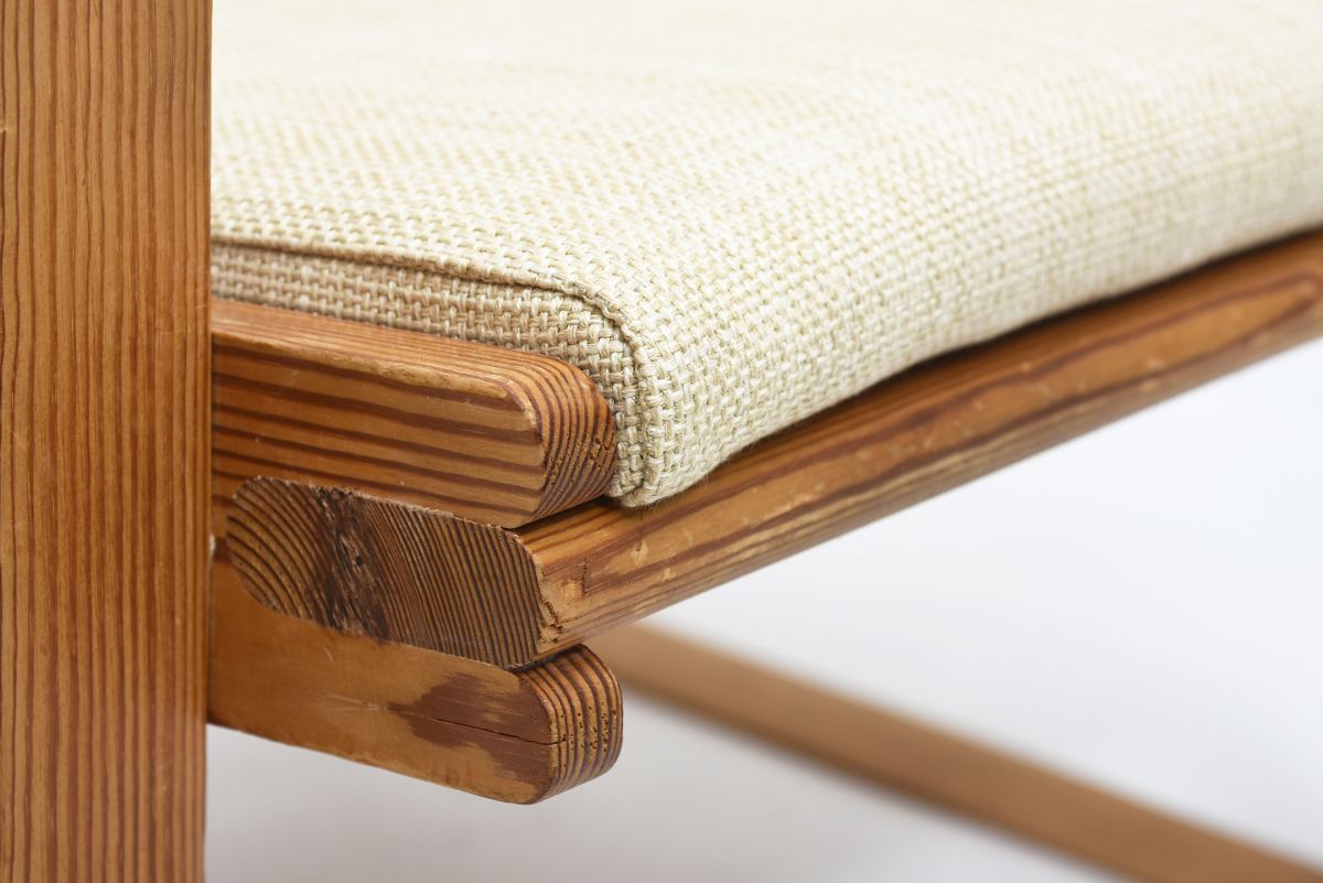 Mentula Perttu Armchair 09