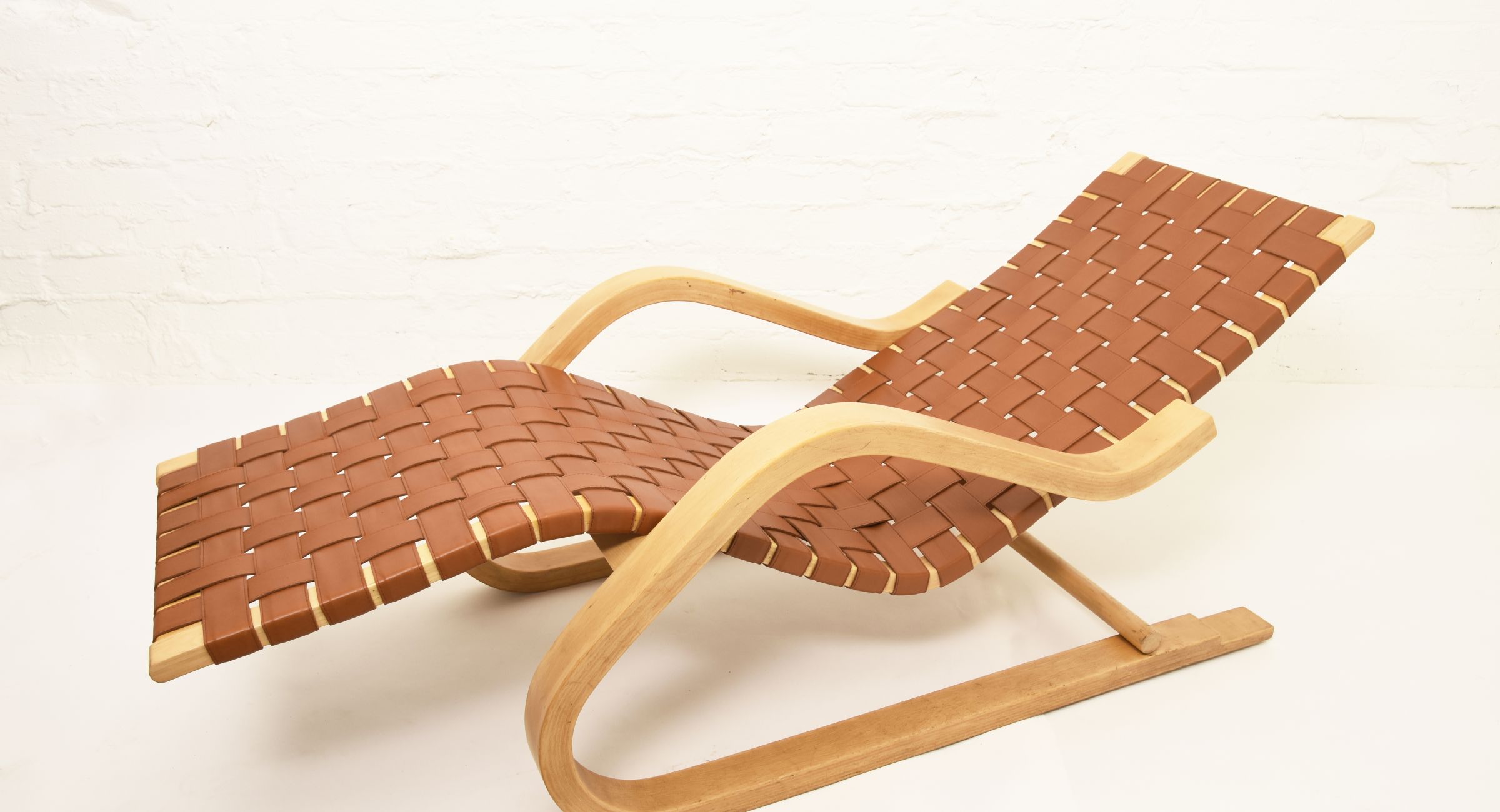 Artek Alvar Aalto Chaise Lounge Model 43