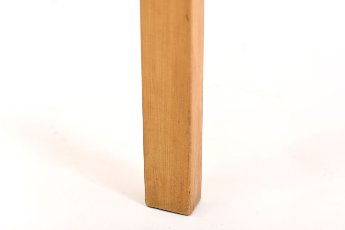 Aalto Alvarl club table black lino 06