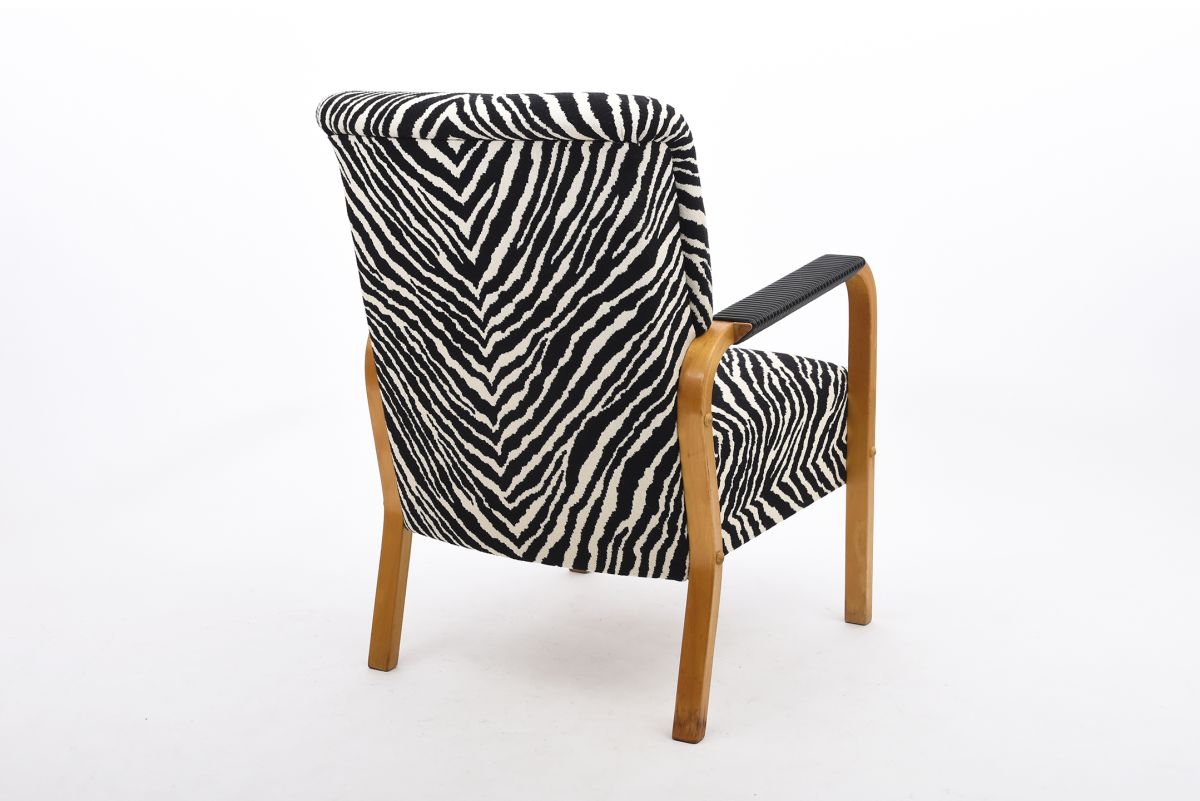 Aalto Alvar armchair 47 with zebra back