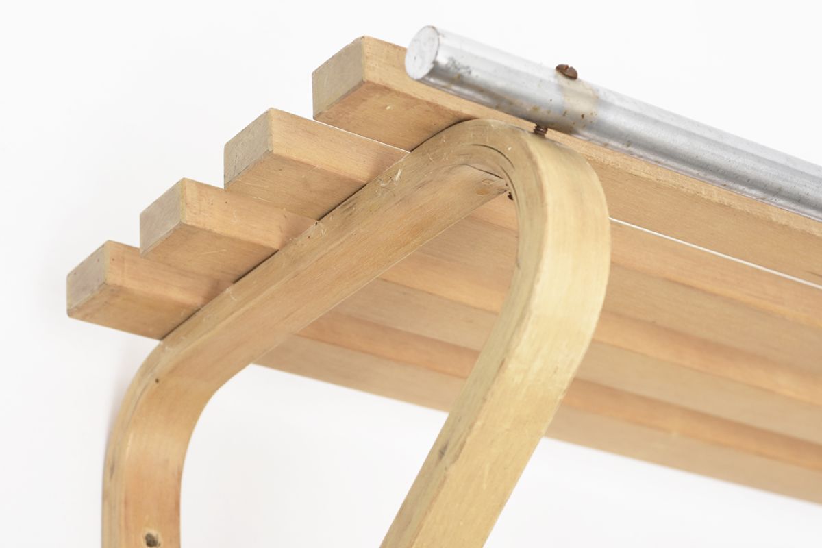 Aalto-Alvar-Coat-Rack-150cm-Long_detail4
