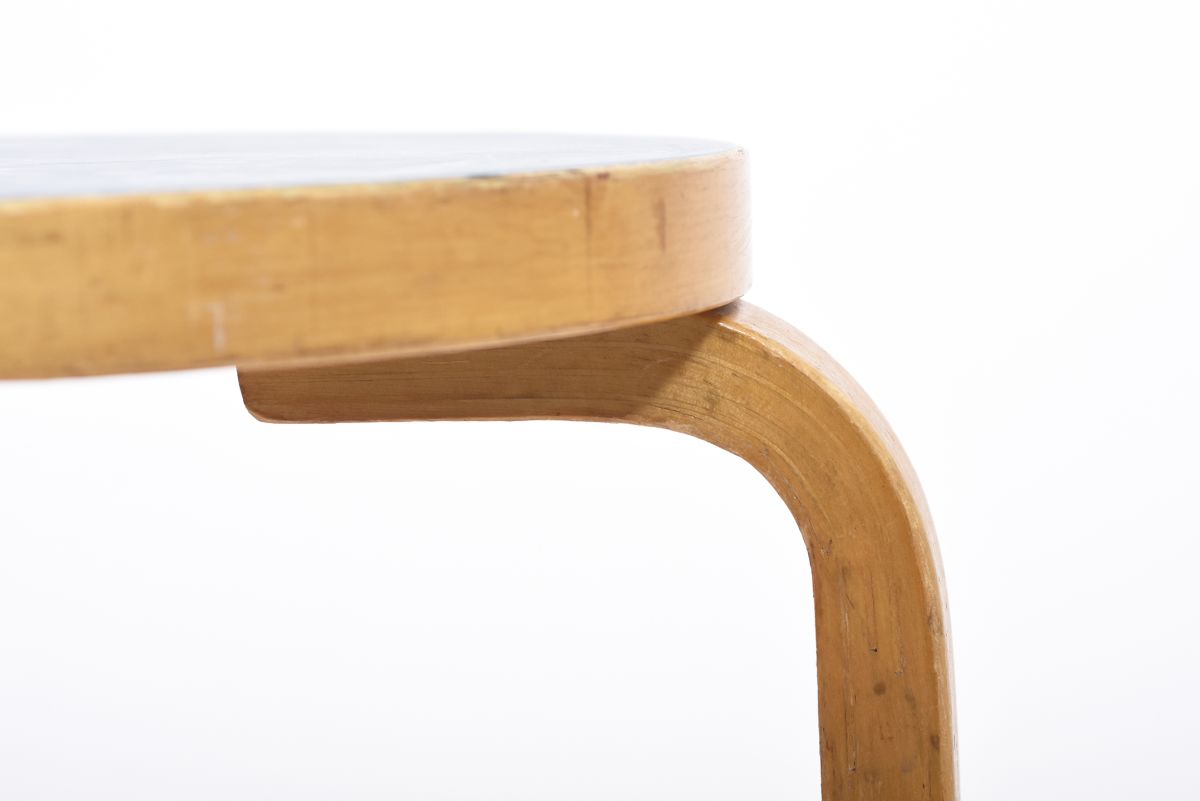 Aalto Alvar stool60 blue linoleum 1950 03