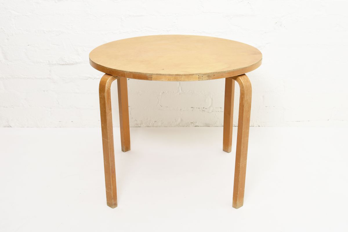 Aalto-Alvar-Club-Table-Birch_d72.5