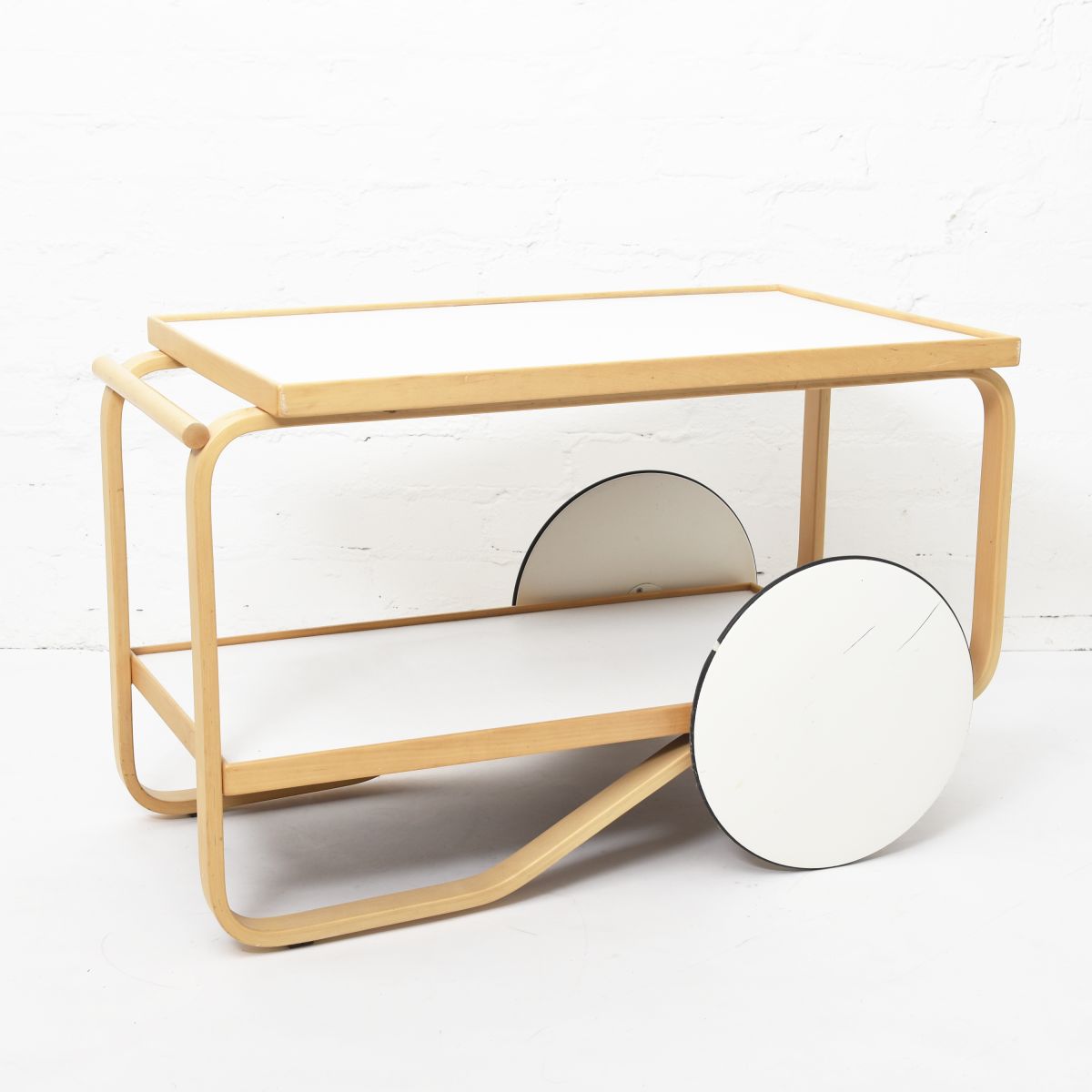 Aalto Alvar Tea trolley 901