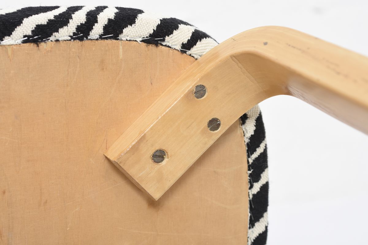 Aalto Alvar chair69 zebra 1960s 10