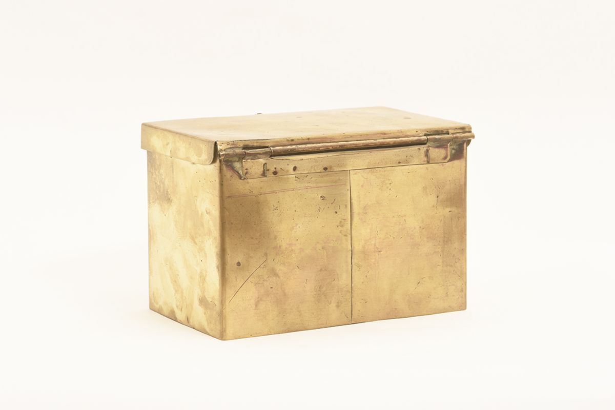 Tynell-Paavo-Brass-Box-Lidded_back