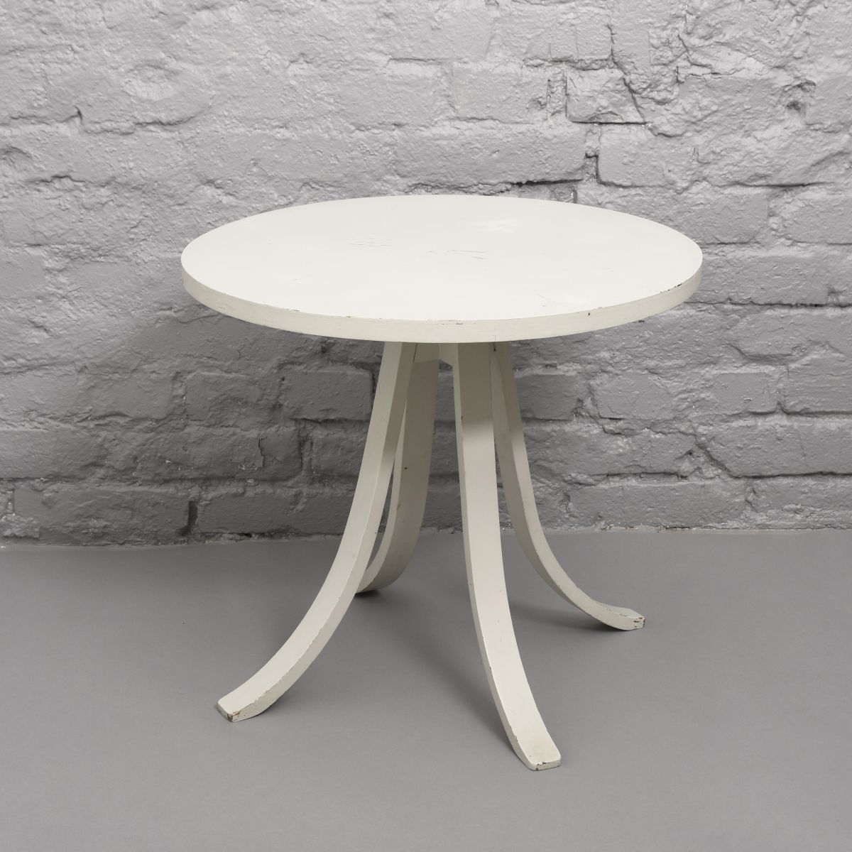 Tapiovaara White Side Table