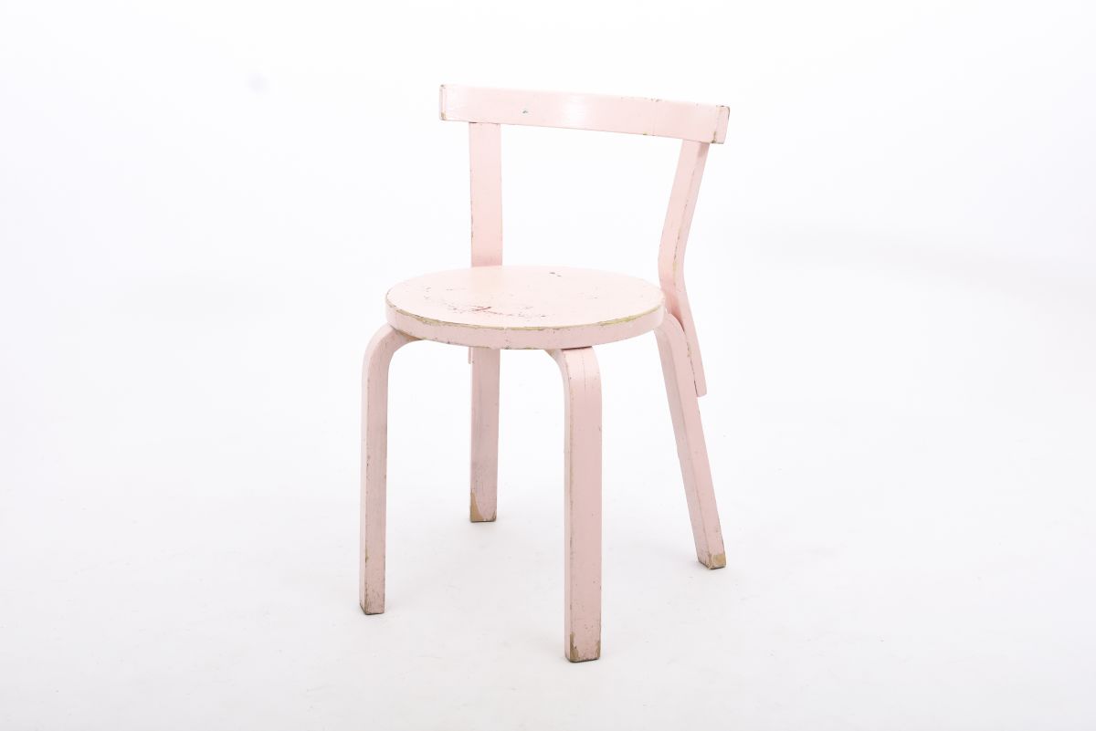 Aalto Alvar Chair68 pink paint