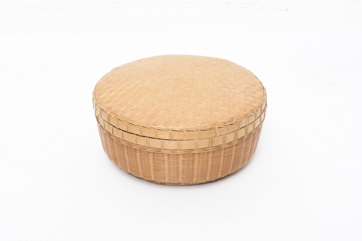 Anonymous Round Basket with Rid