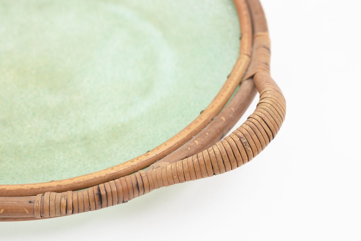 Anonymous-Rattan-Glass-Plate-with-Handle_detail2