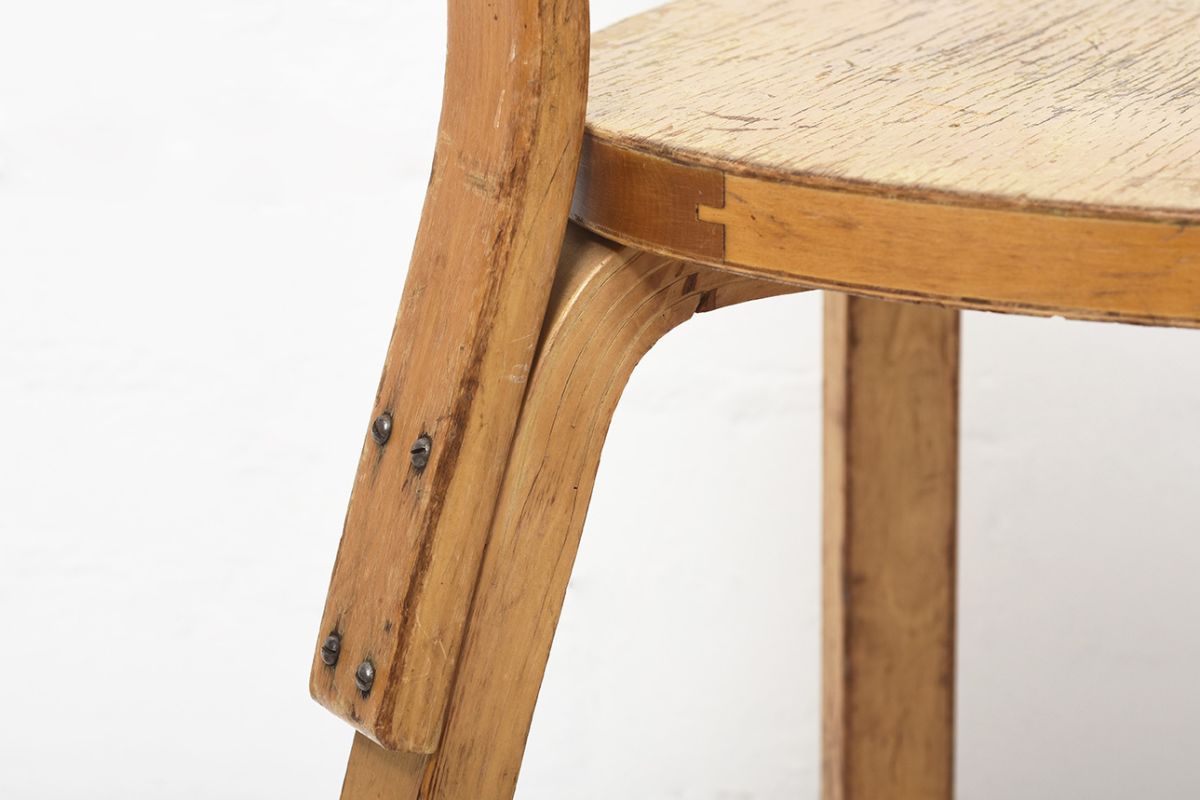 Aalto Chair69 Patinated Birch details6