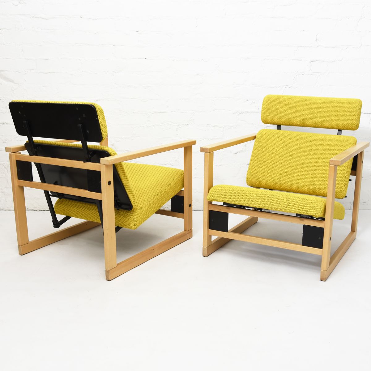 Kukkapuro Yrjö Alnus armchair kvadrat
