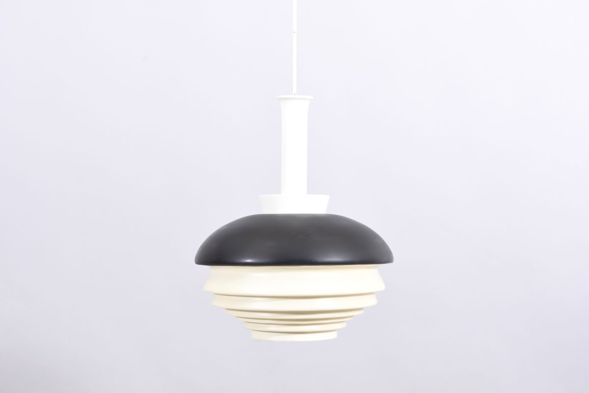 Aalto Alvar A335 A back white