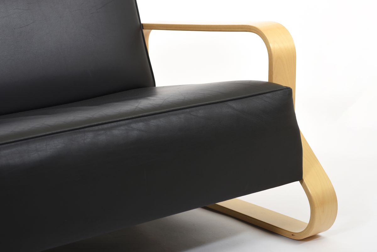 Aalto Alvar sofa 544 black sheep leather 07
