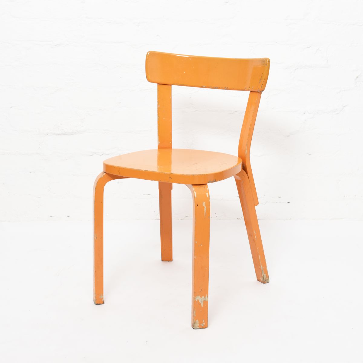 Aalto-Alvar-Chair69-Painted-Blight-Orange