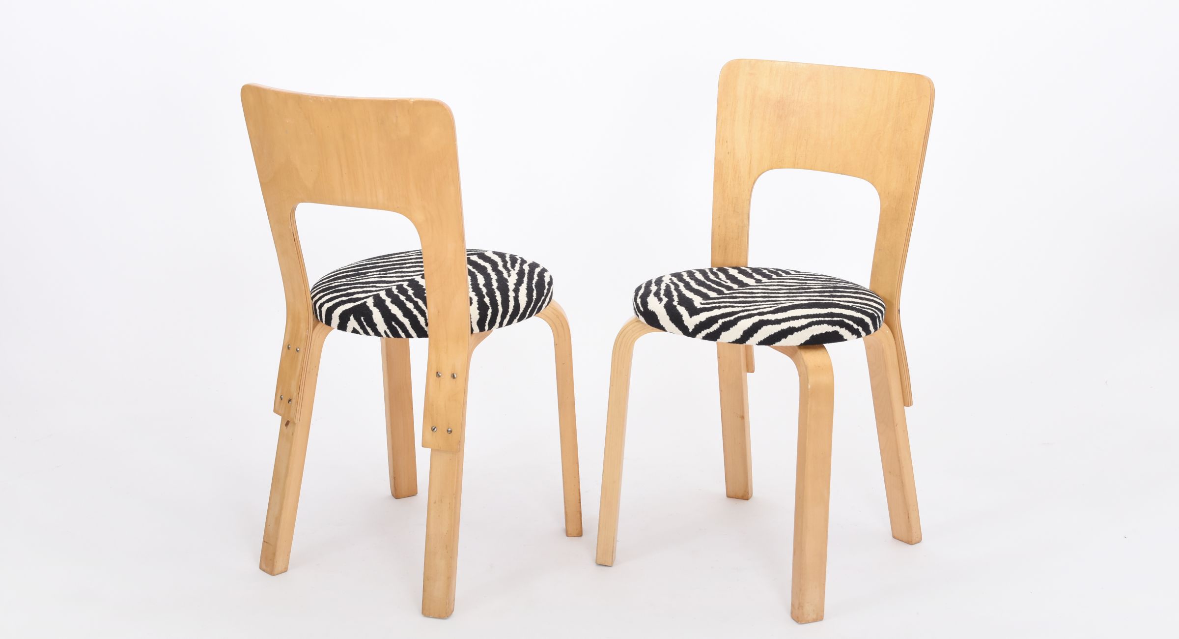 Aalto-Alvar-chair-69-zabra-