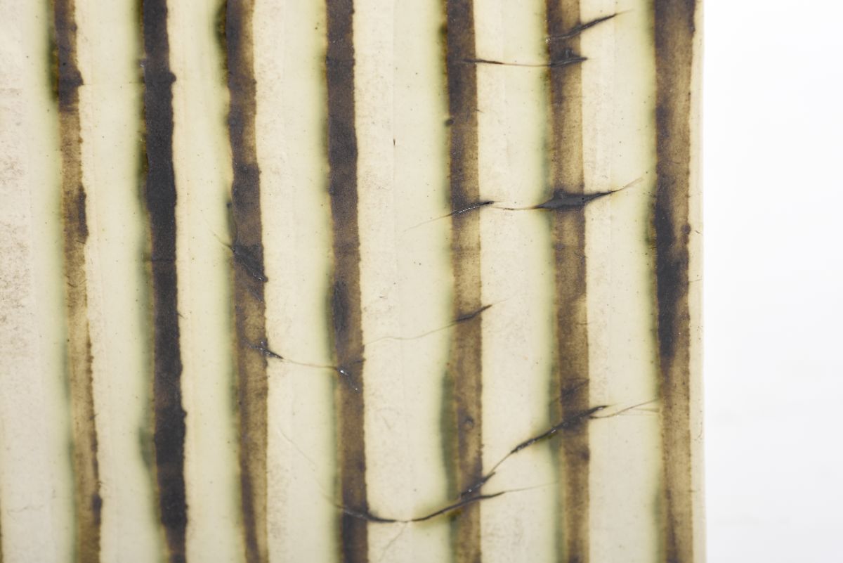 Rahikainen Heikki Ceramic art 41x 41 stripe 03