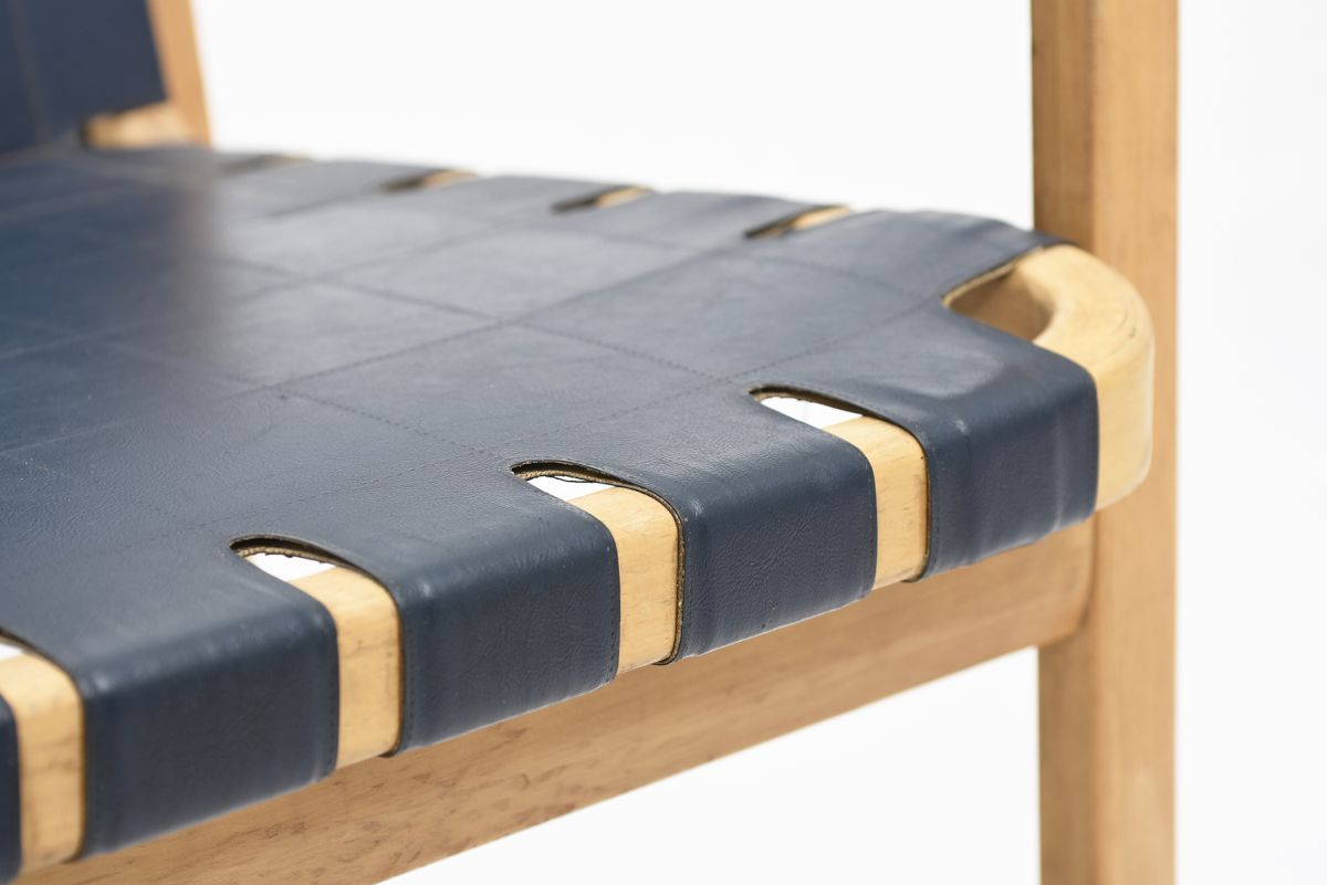 Aalto Alvar Chair 45 dark blue 09