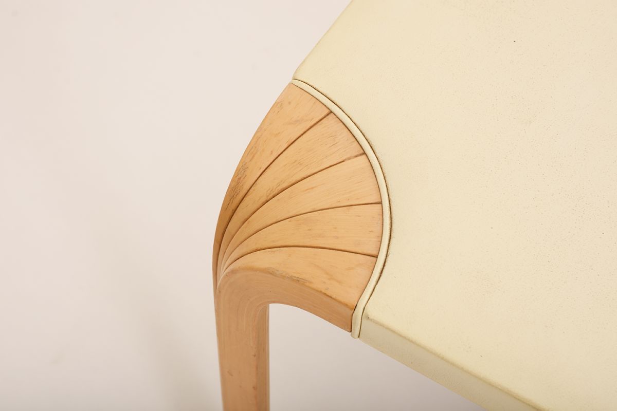 Alvar-Aalto_X601-Stool-White_Detail-01