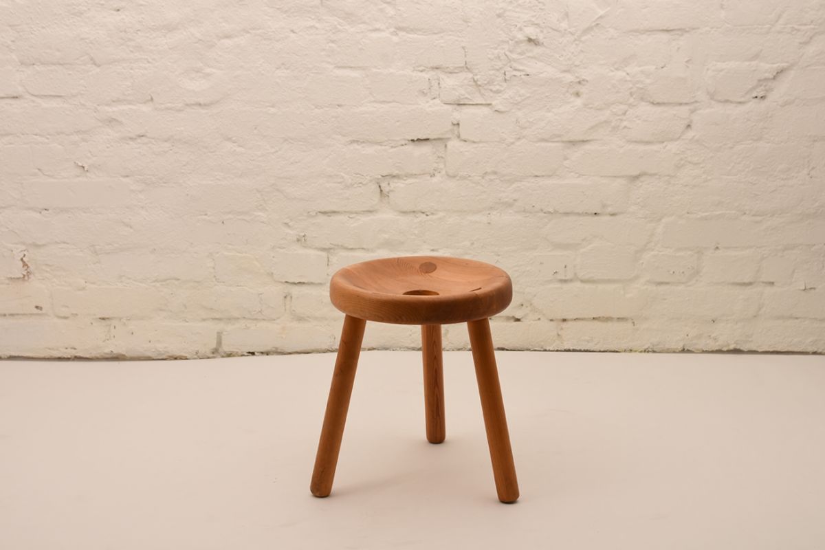 Bertel-Gardberg_Pine-Stool