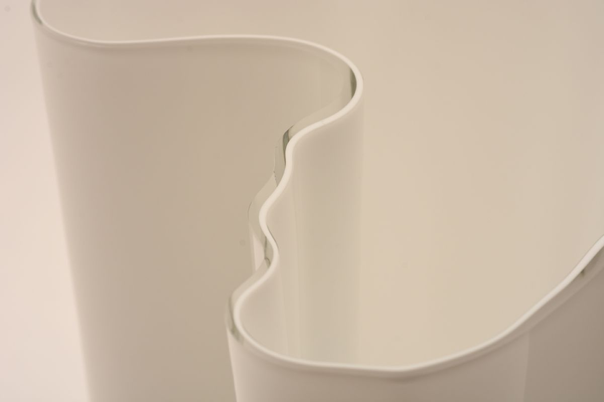 Alvar-Aalto_Vase-30X30_Detail-01