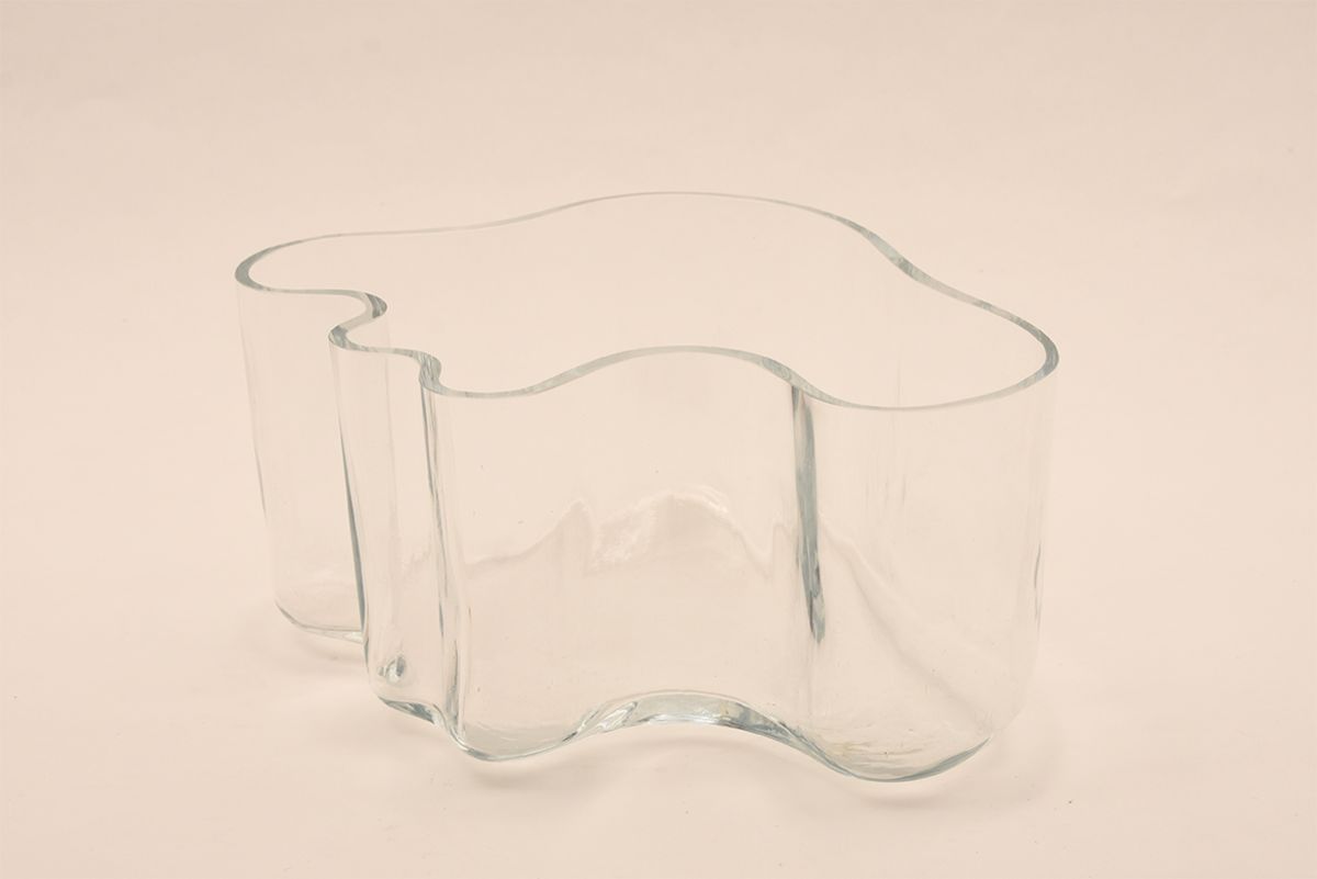 Alvar-Aalto_Vase-14X30