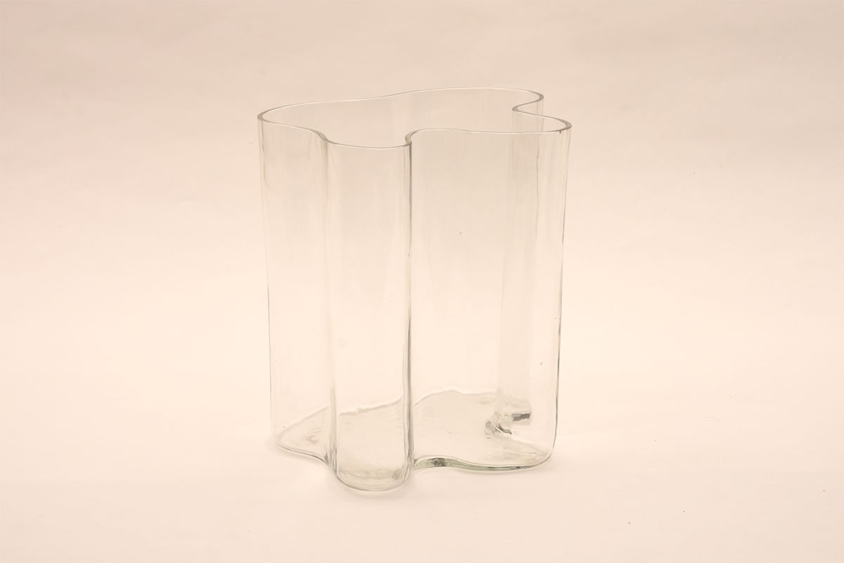 Alvar-Aalto_Vase-30X31