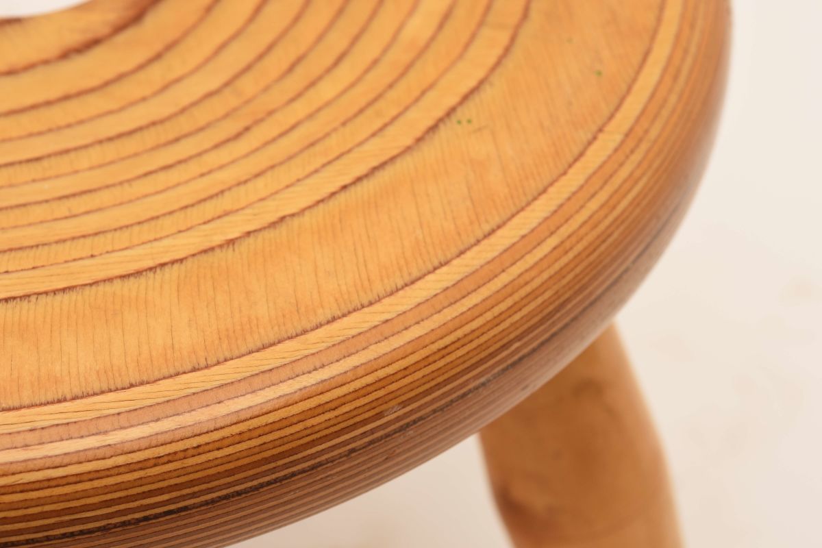 Low-Stool_Detail-02