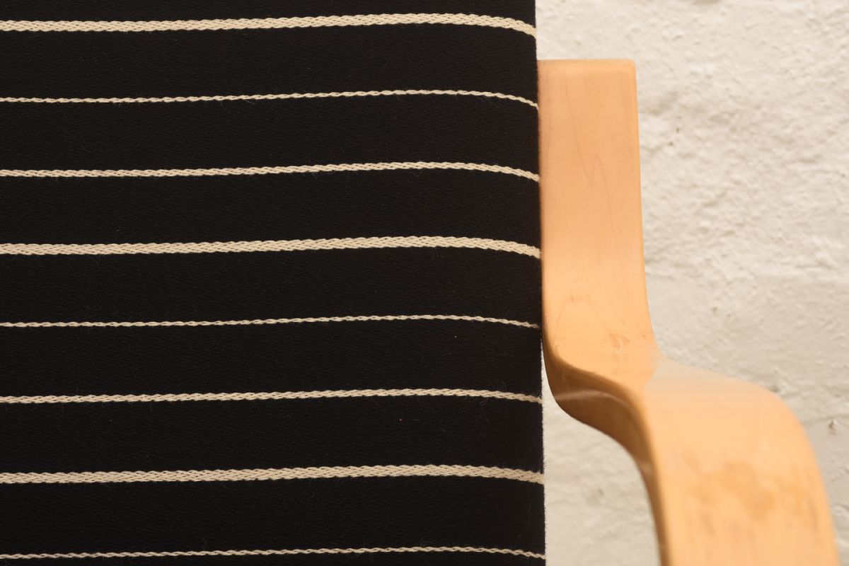 Alvar-Aalto_402-Armchair-C_Detail-04