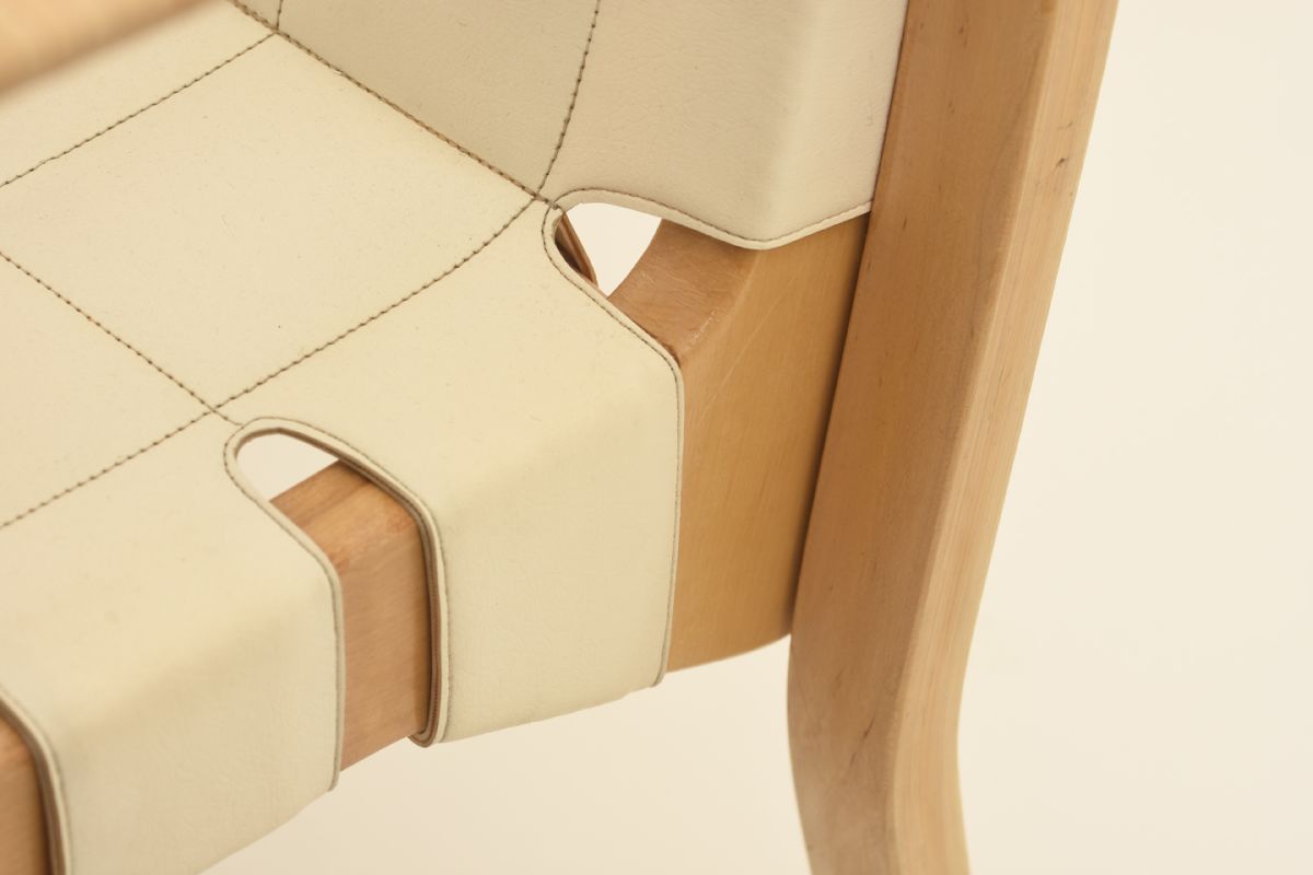 Alvar Aalto 45 Chair C Detail 03