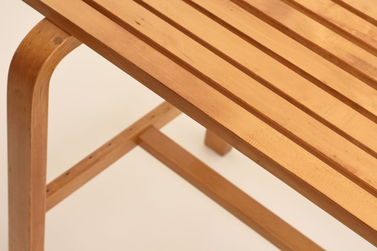 Alvar Aalto Bench Flower Stand Detail 02