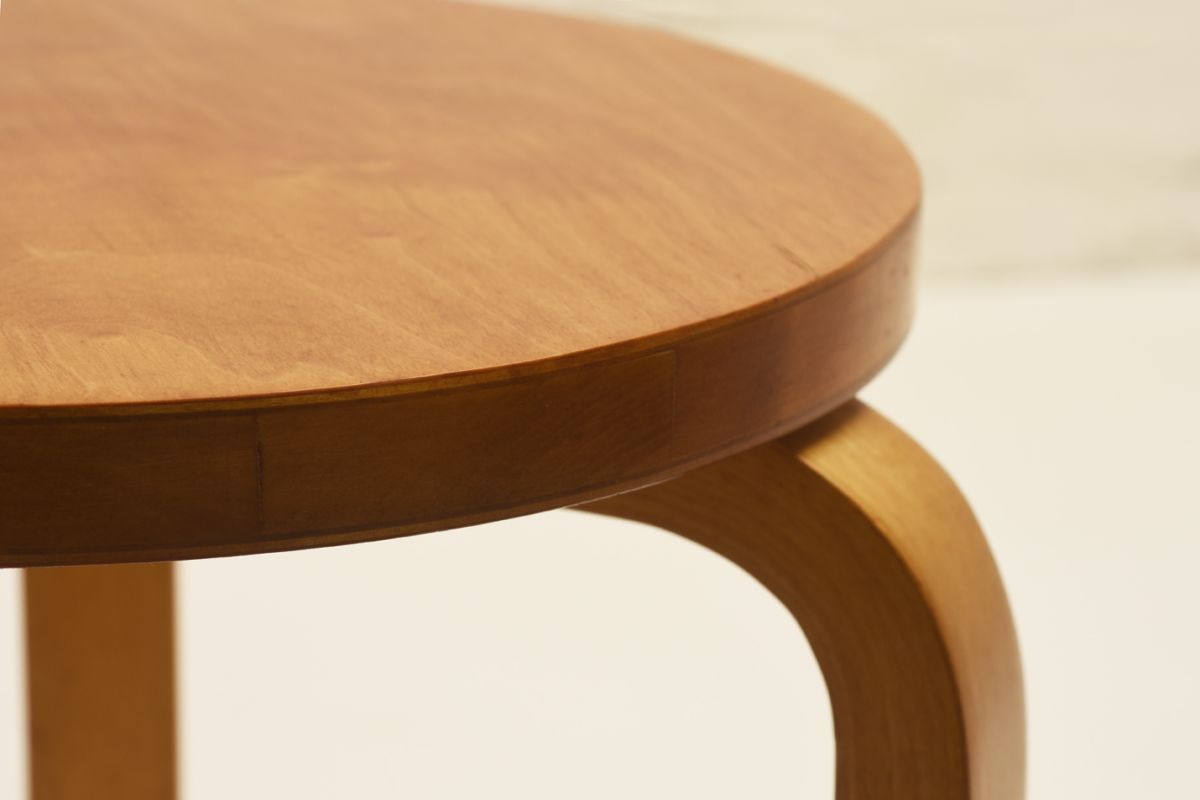 Aalto Alvar Stool 60 Varnished Detail1