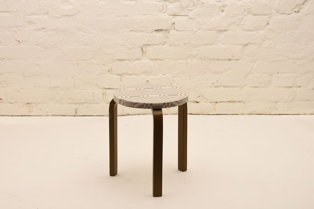 Alvar-Aalto-Johanna-Gullichsen_60-stool-B