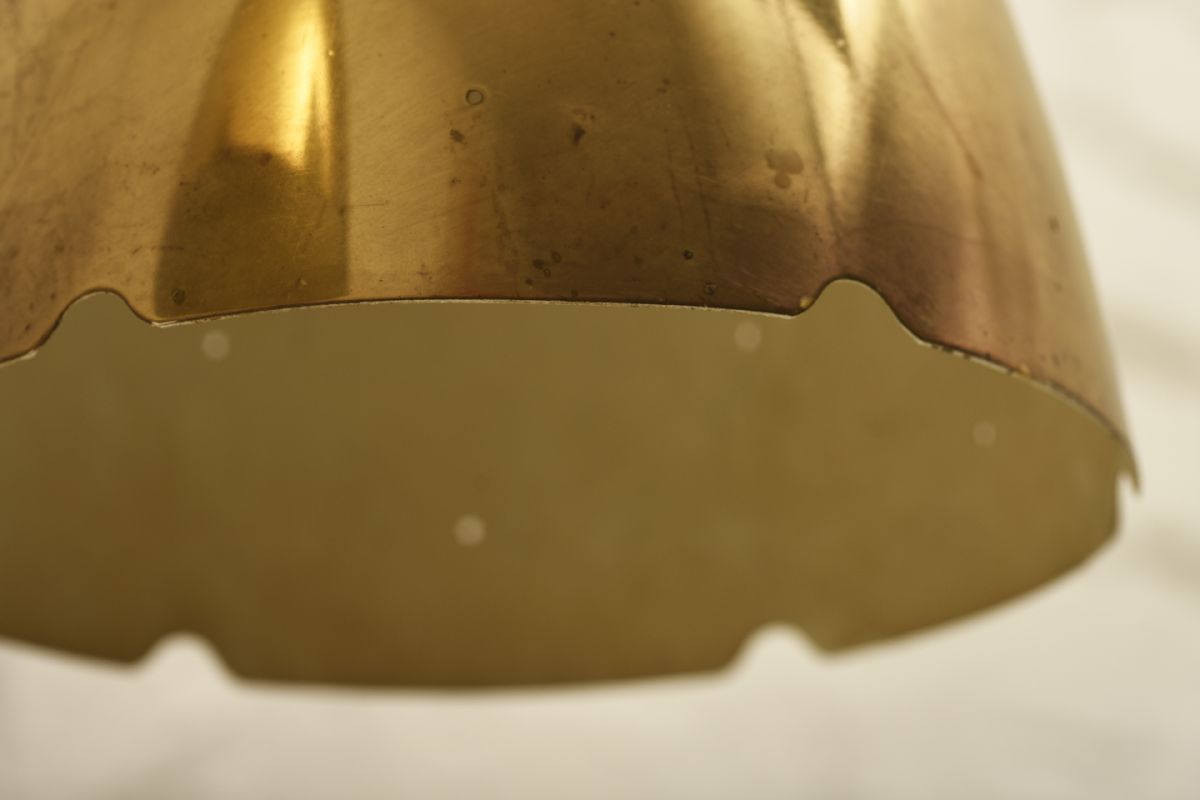 Tynell-Paavo_Brass-Chandellier-three-shades_detail4