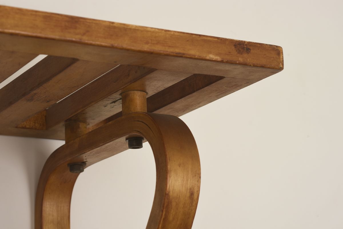 Aalto-Alvar-Coat_Rack_detail2