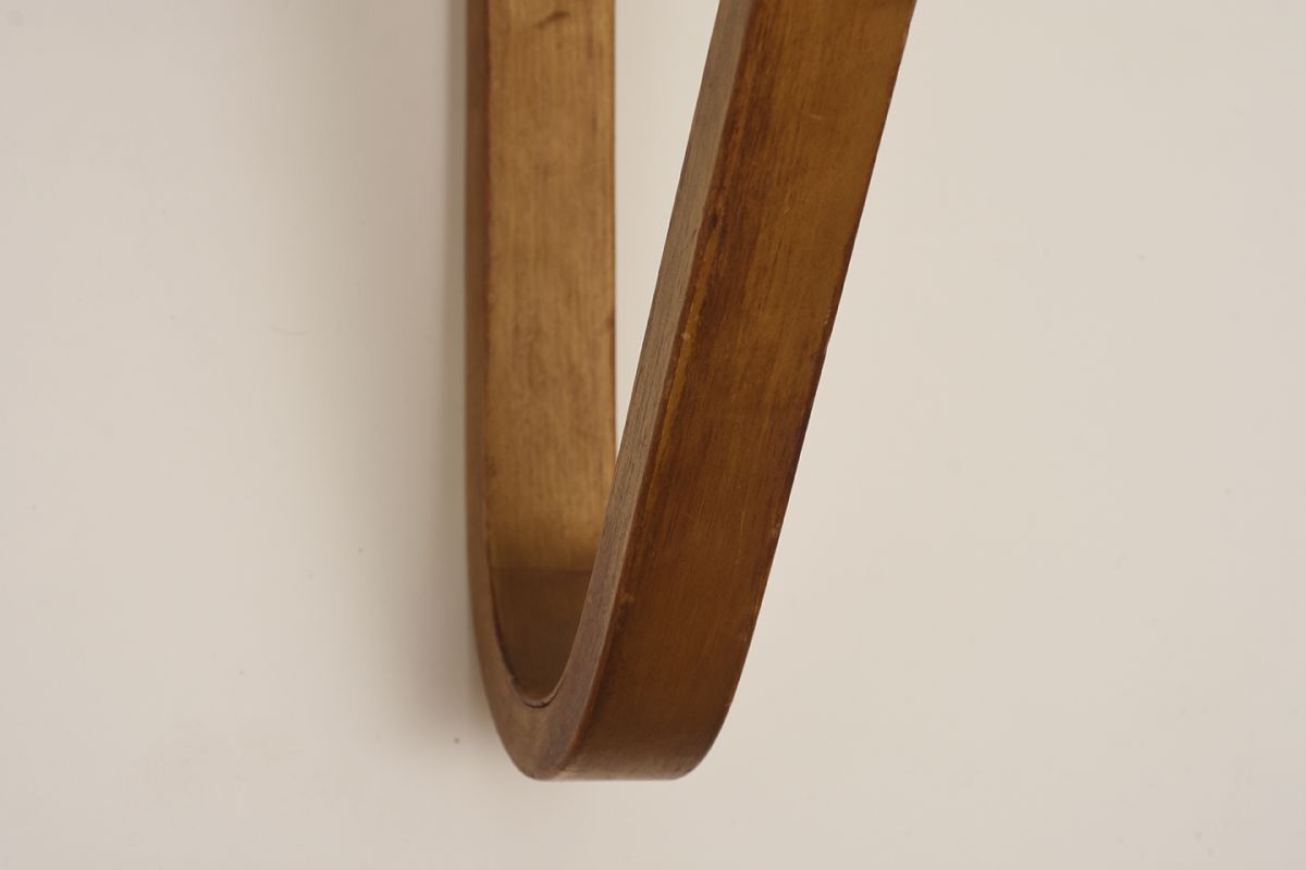 Aalto-Alvar-Coat_Rack_detail3