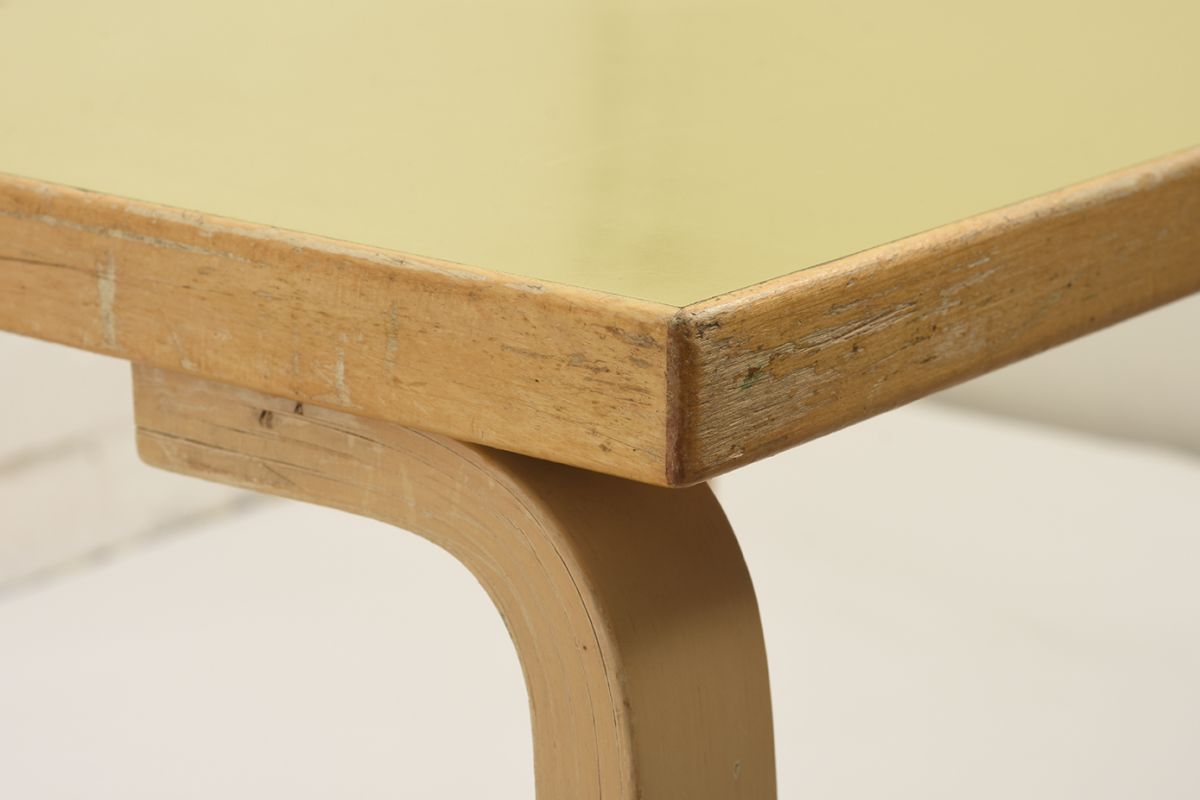 Aalto-Alvar-Table-N80B-green_detail2