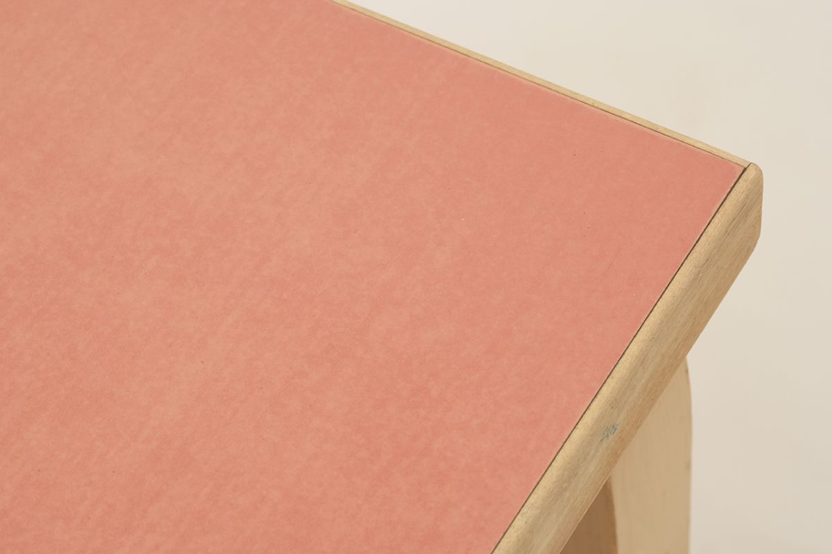 Aalto-Alvar-Table-N80B-pink_detail3