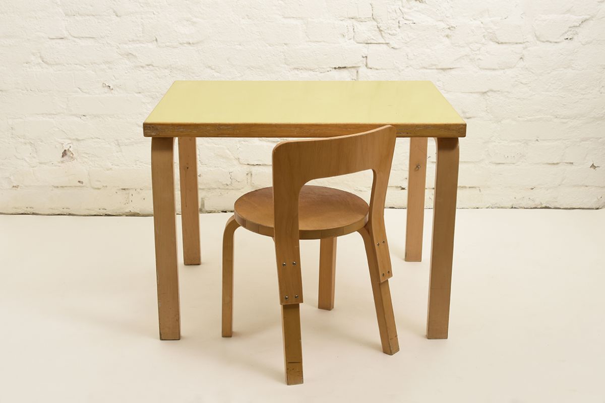 Aalto-Alvar-Table-N80B-green_set