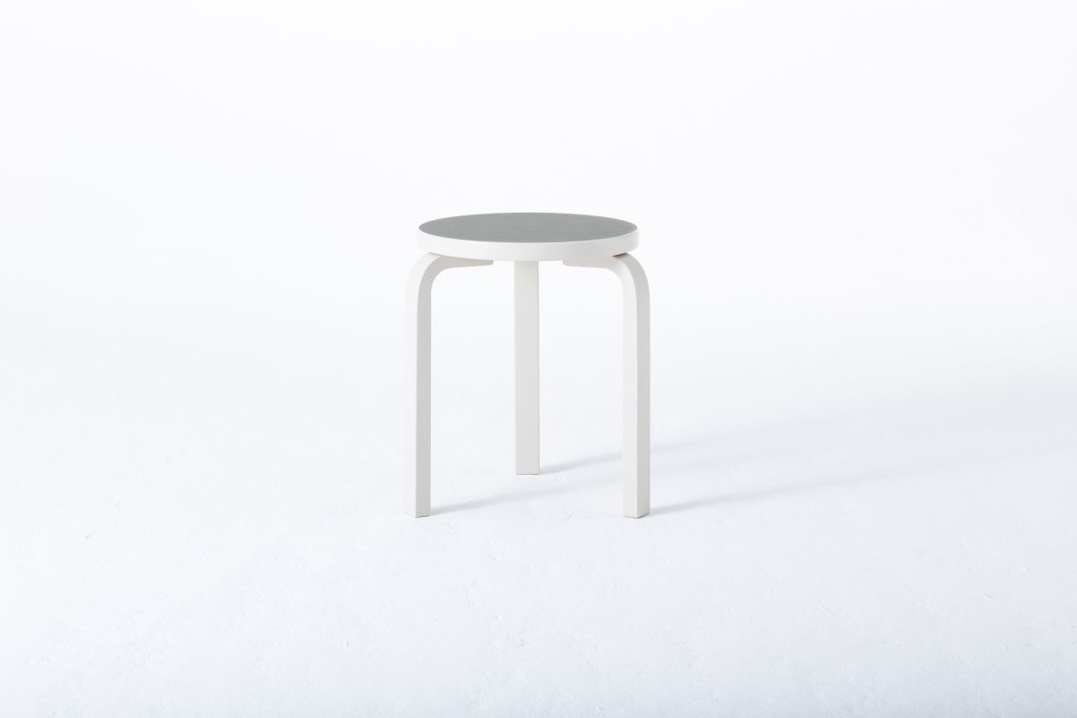 Stool 60 stone white lacquer ash linoleum